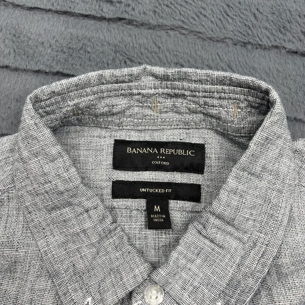 Banana Republic Mens Untucked Fit Oxford Shirt Gray Long Sleeve M 583639-00